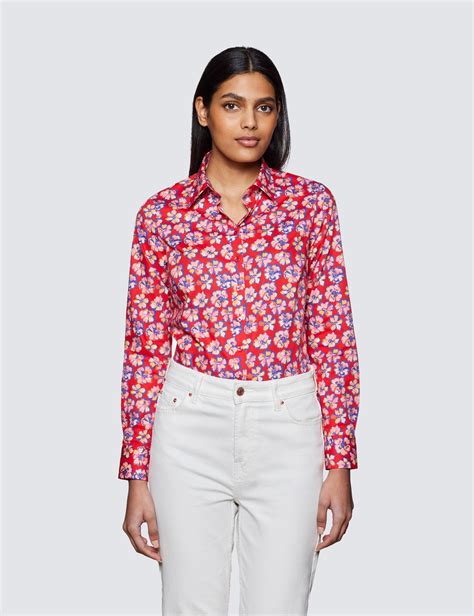 red floral shirt women.